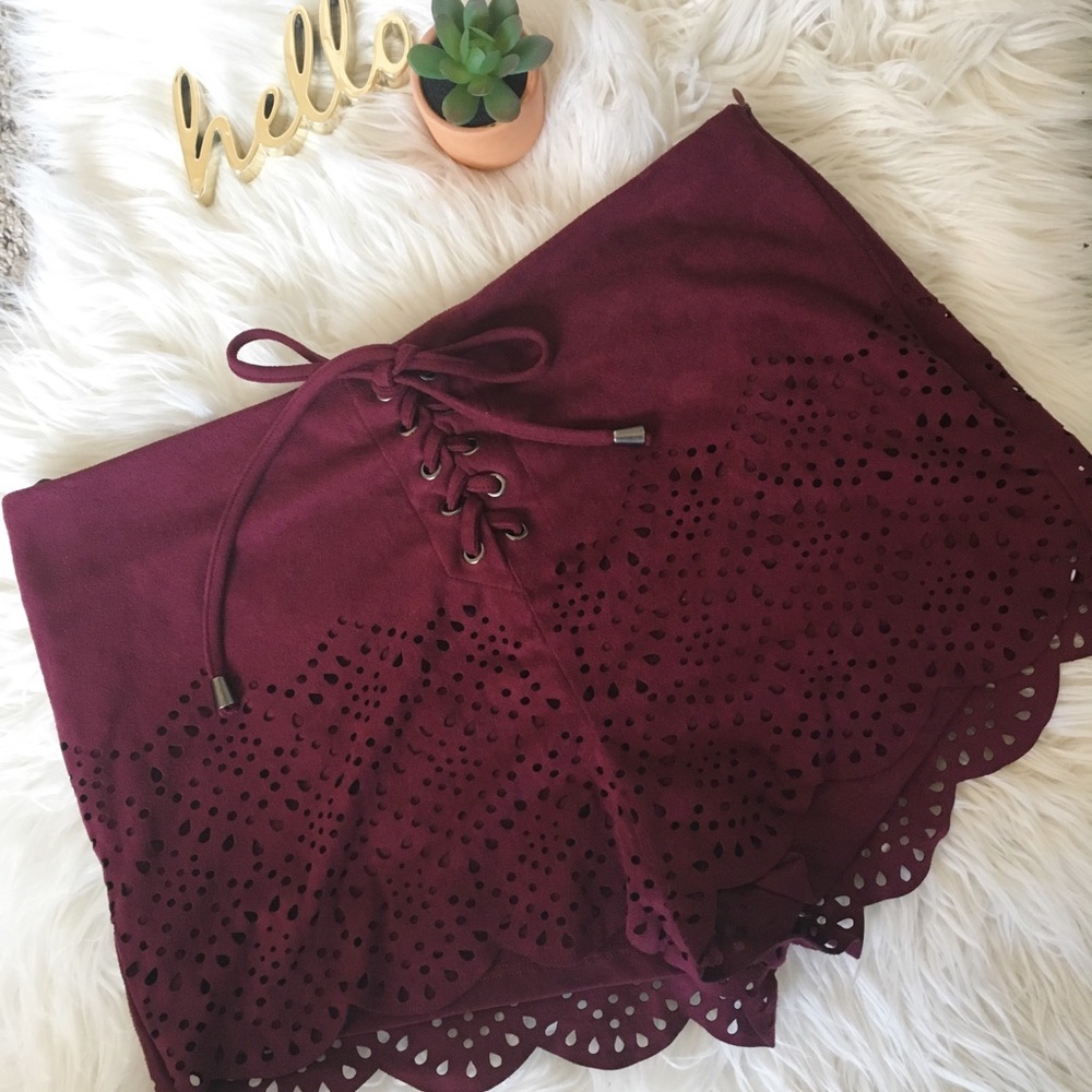 Maroon cutout shorts